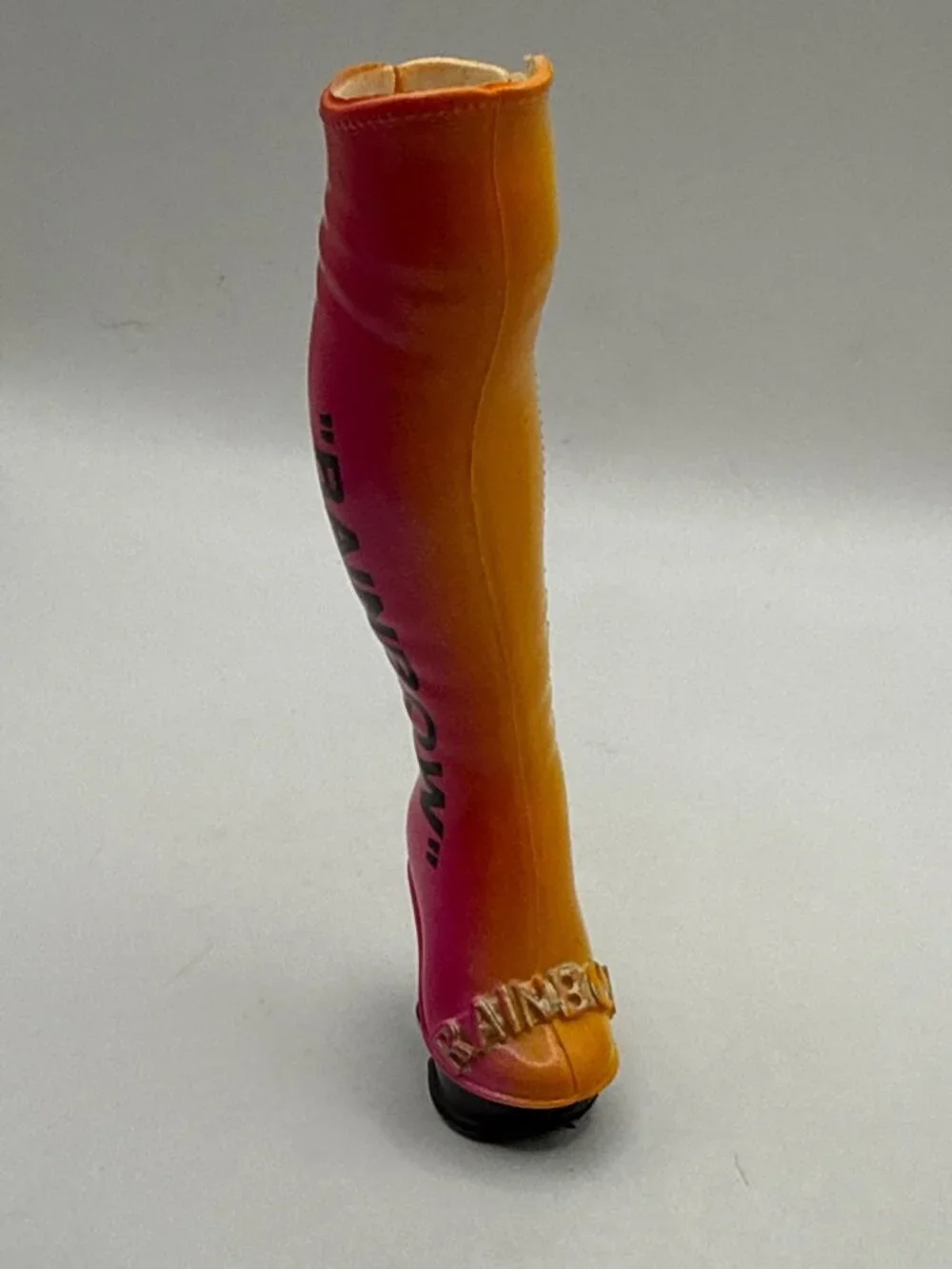 Rainbow High Avery Styles Fashion Studio Pink Orange Ombre Knee Boot Replacement